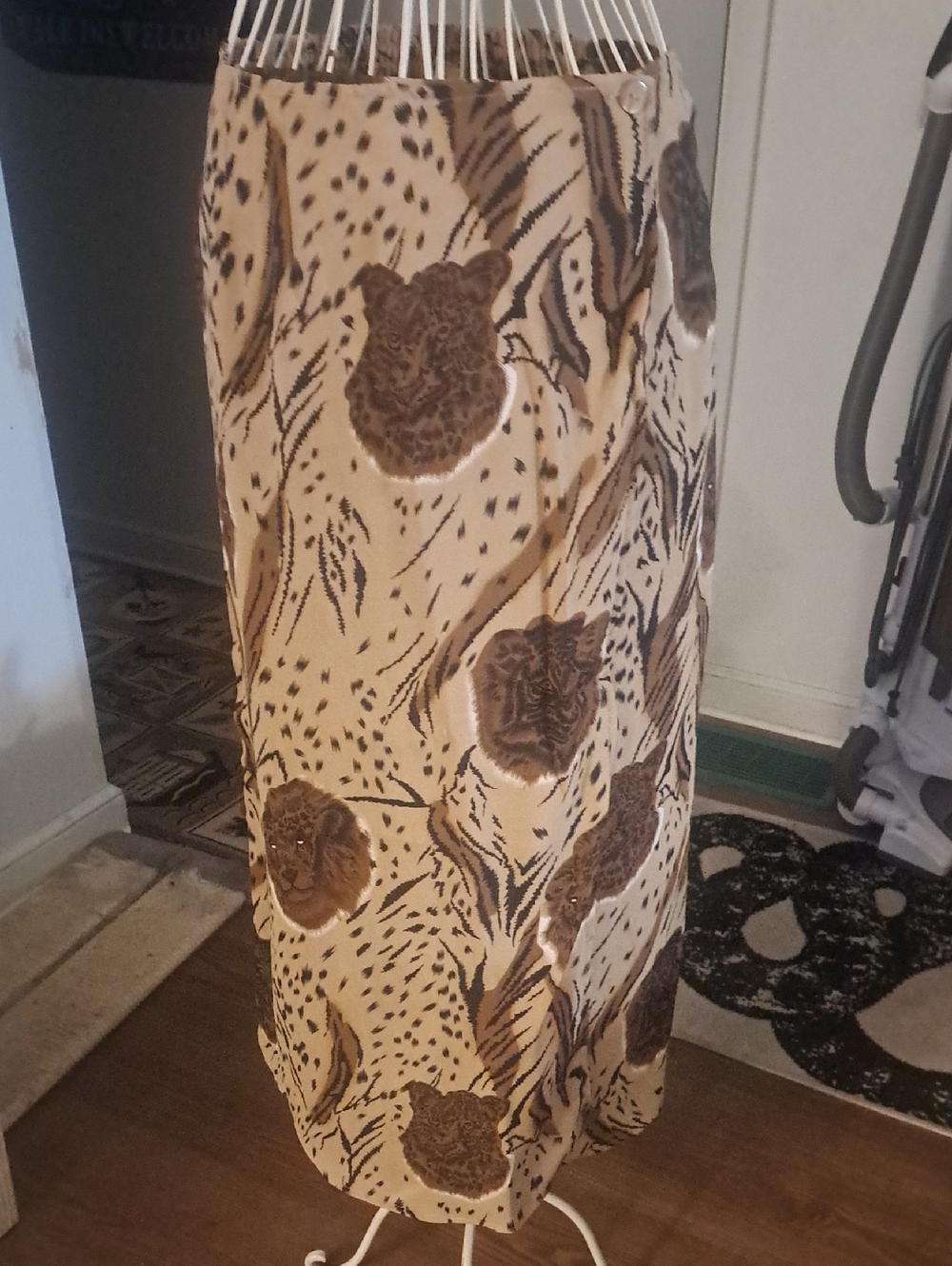 Vintage Lion, Leopard And Tiger Print Wrap Skirt, Sz 16